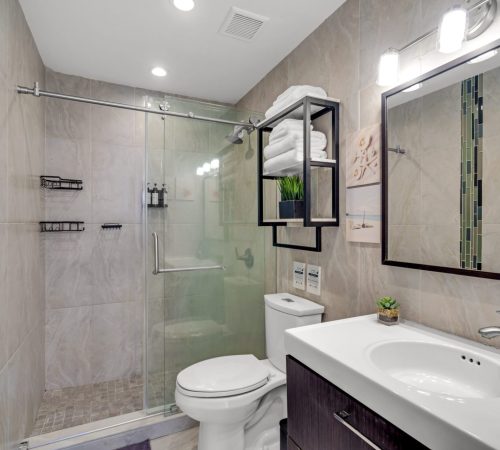5601Collins1106-38
